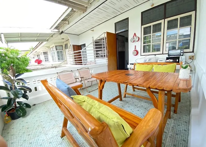 Apartamento Cheap House 7min Next To Bts Kasetsart , 5 Bedroom *
